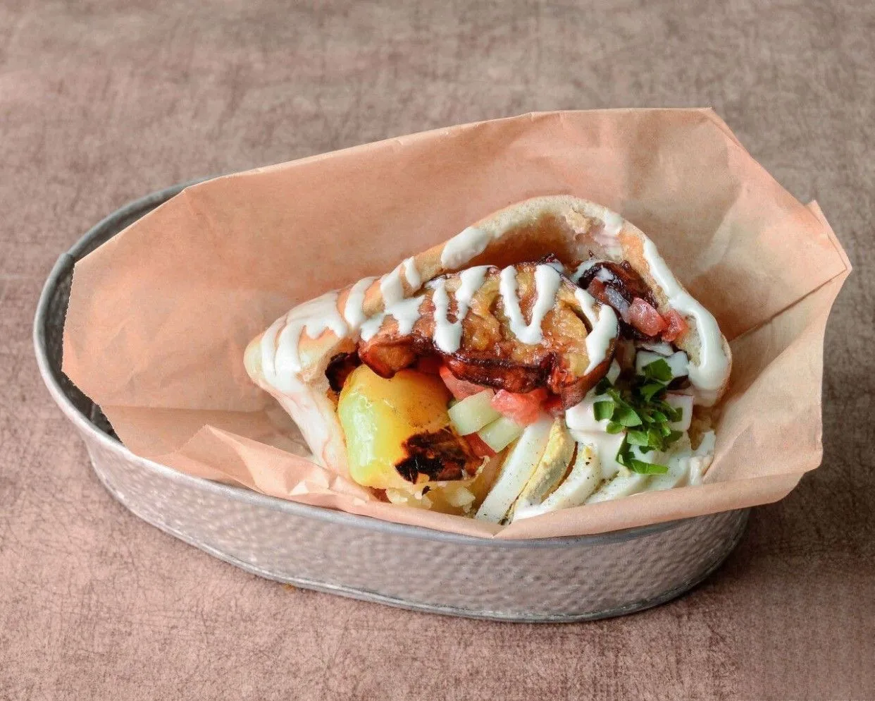 Pita Griega de pollo marinado